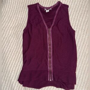 White House Black Market Plum Sleeveless Zip Top